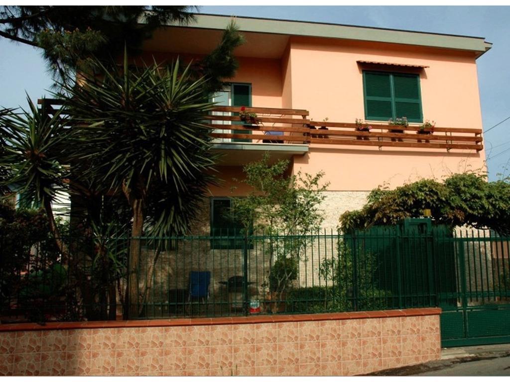 Casa Vacanze Il Gatto Rosso Villa Trecase Exterior photo